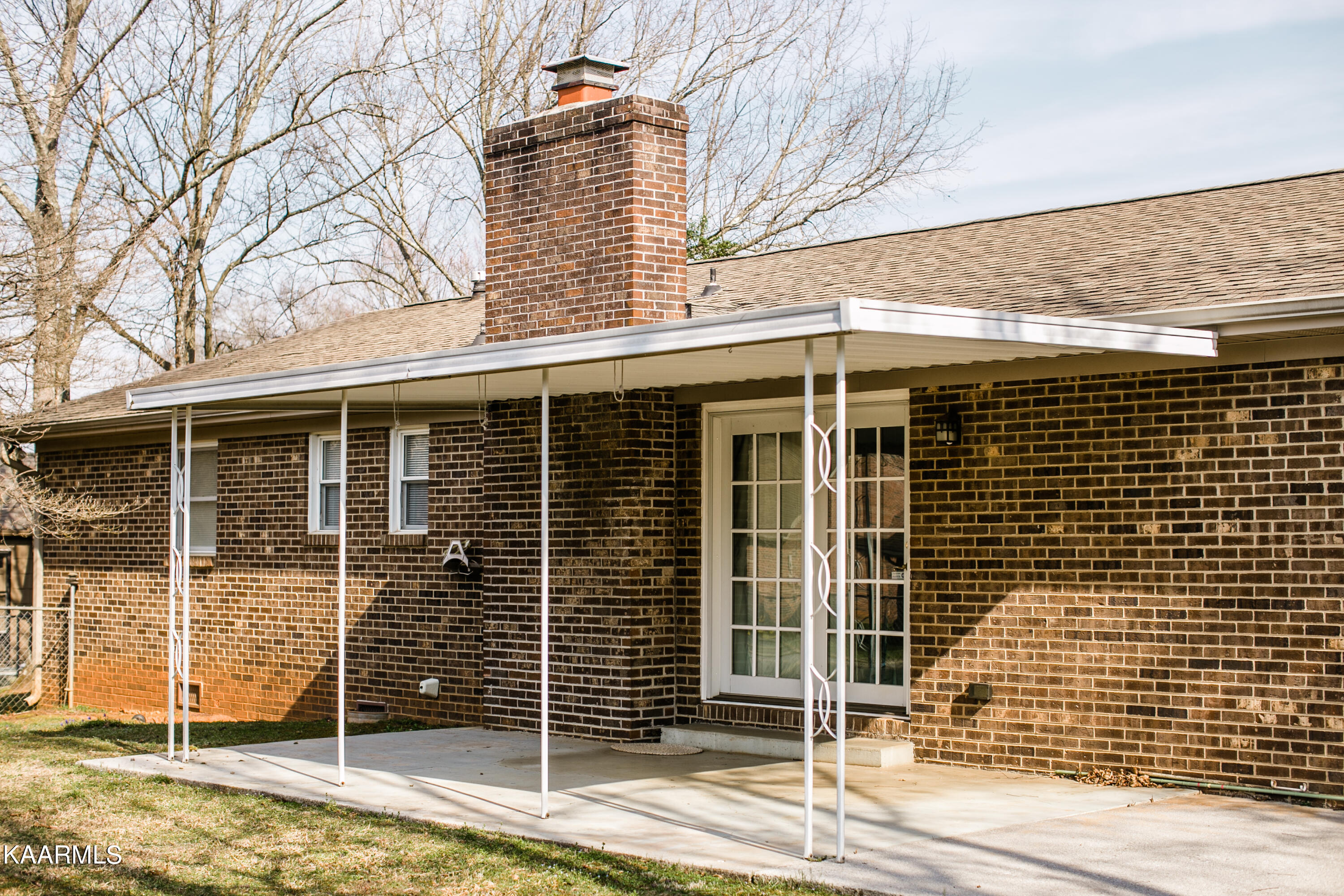 937 Radnor Road Maryville, TN 37804 - Photo 31 of 33 937Radnor-back patio