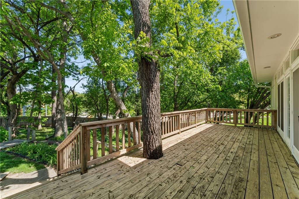 14936 Rhodes Circle Lenexa, KS 66215 - Photo 69 of 87