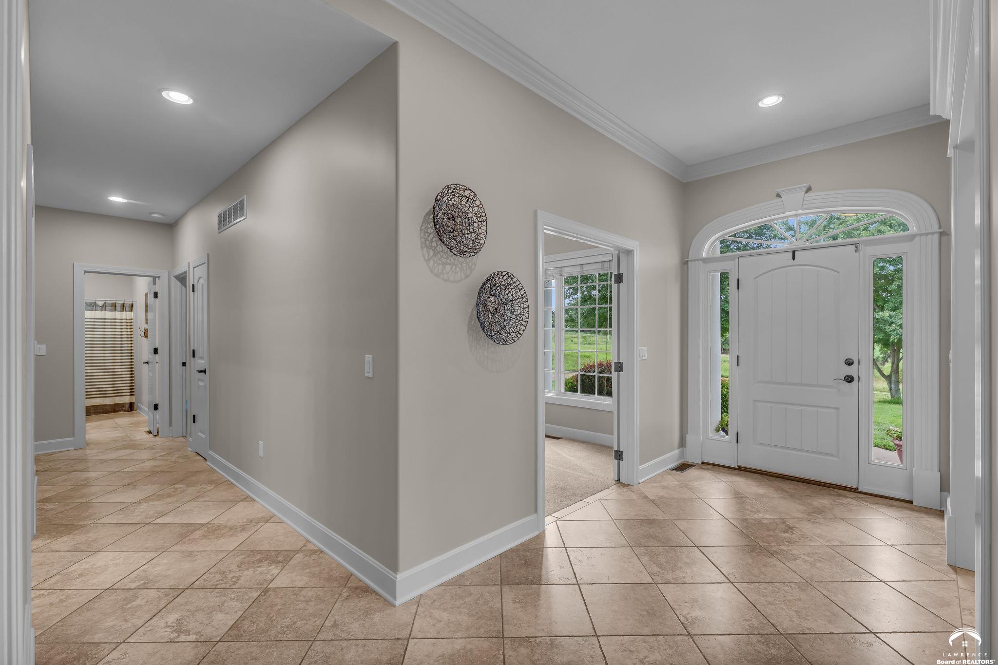 762 North 1750th Road Lawrence, KS 66049 - Photo 7 of 94
