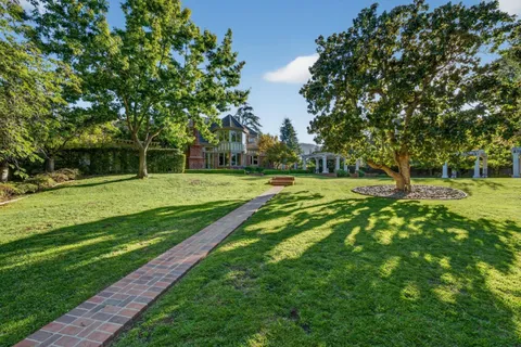 $8,488,000 | 19825 Douglass Lane, Saratoga, CA 95070