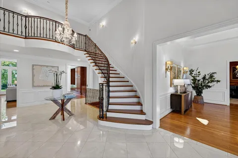 $8,488,000 | 19825 Douglass Lane, Saratoga, CA 95070