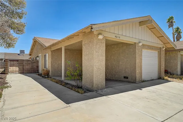 $1,600 | 4016 Calle Paula, Las Vegas, NV 89103