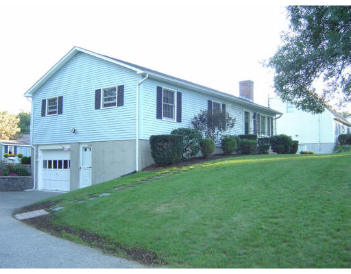 22 Bigelow Road Webster, MA 01570 - Photo 1 of 28 Gallery Image 1