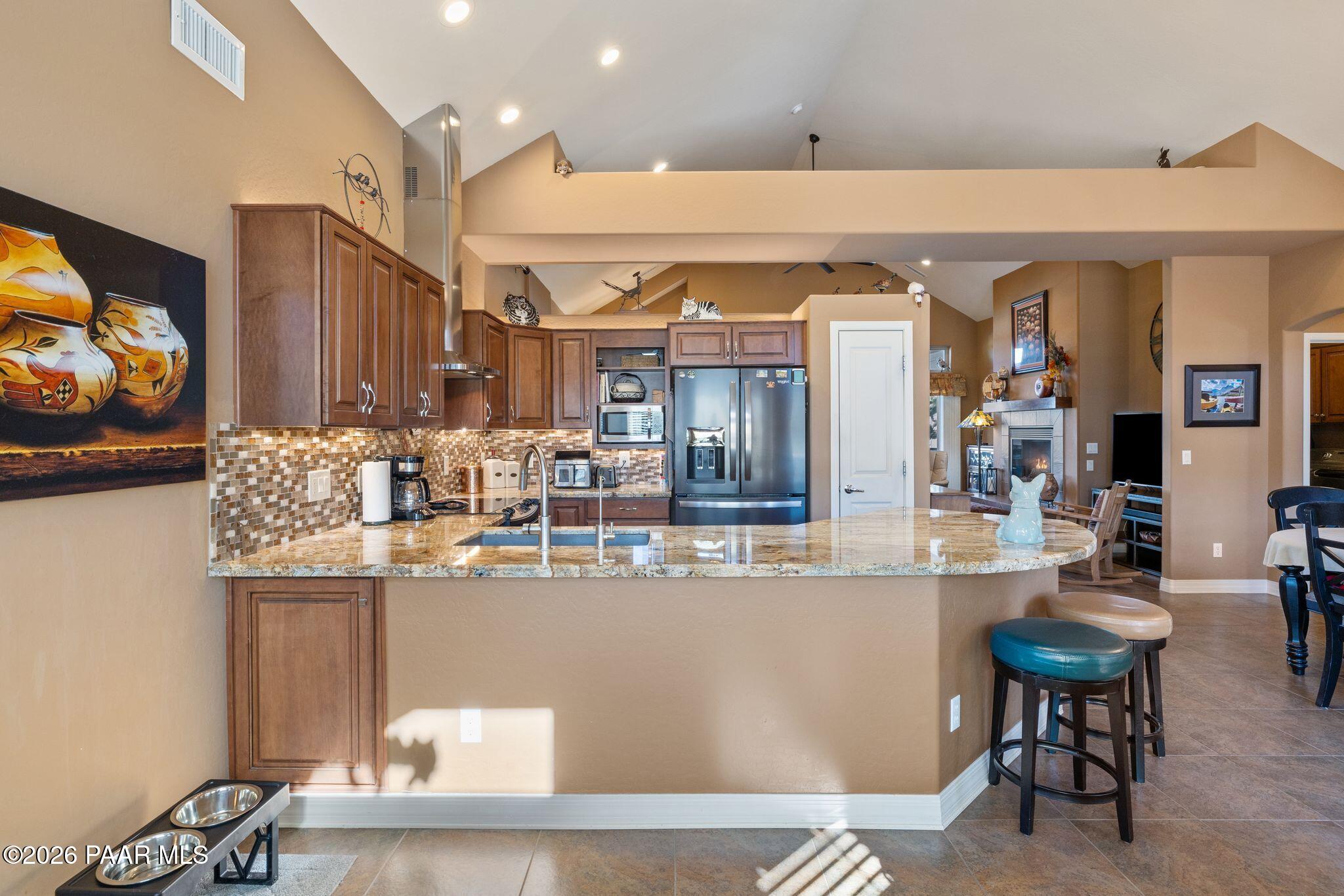 2902 Brooks Range Prescott, AZ 86301 - Photo 17 of 61 084-Kitchen