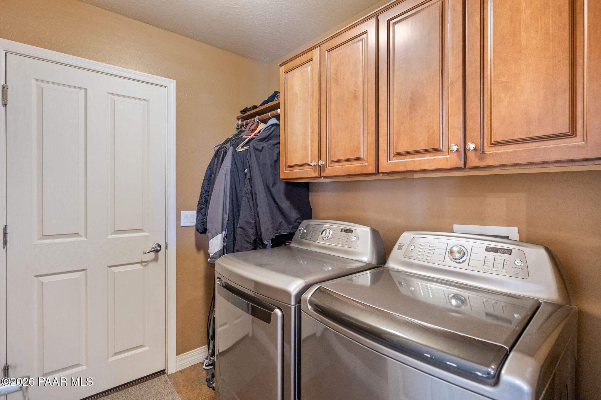 2902 Brooks Range Prescott, AZ 86301 - Photo 29 of 61 094-Laundry