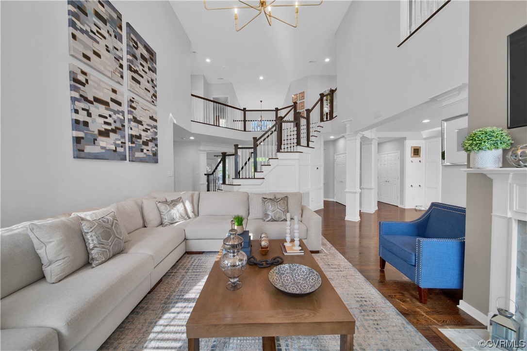 6418 Rivershook Terrace Moseley, VA 23120 - Photo 19 of 44 a living room with furniture and wooden floor