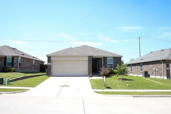 $1,850 | 1416 Waggoner Drive, Aubrey, TX 76227