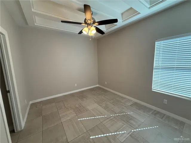 $1,000 | 406 Peabody Avenue, Unit 3, Edinburg, TX 78539