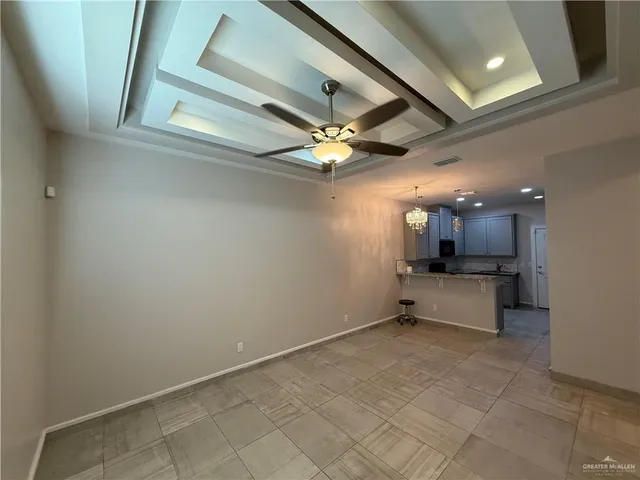 $1,000 | 406 Peabody Avenue, Unit 3, Edinburg, TX 78539