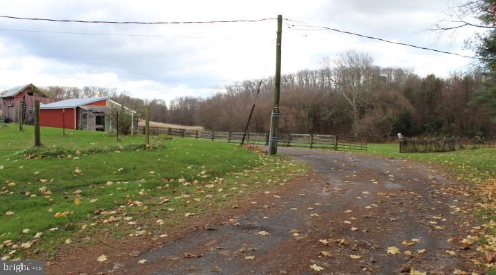 3656 Black Rock Road Upperco, MD 21155 - Photo 28 of 54 Driveway