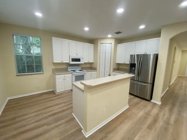 $3,700 | 4456 Regal Court, Delray Beach, FL 33445