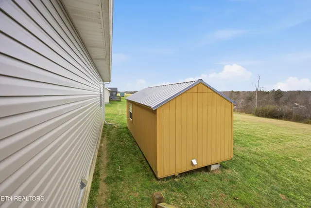 $269,000 | 722 Williams Creek Road, Oneida, TN 37841