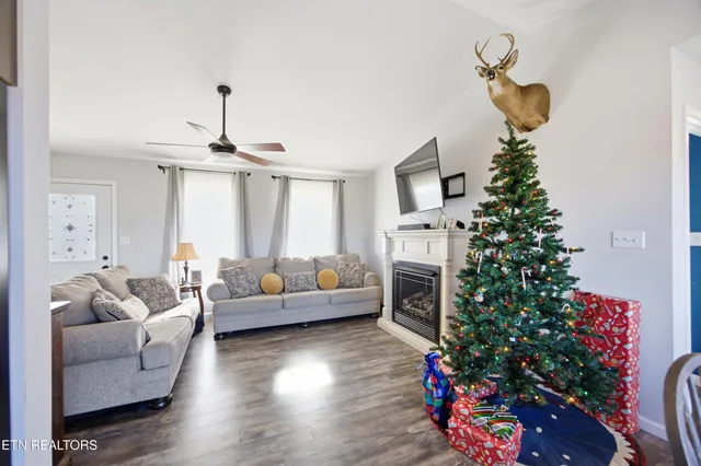 $269,000 | 722 Williams Creek Road, Oneida, TN 37841