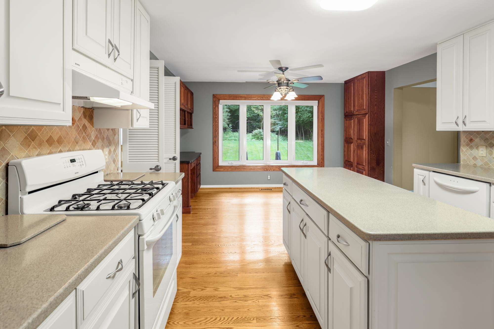 769 Snowmass Drive Rochester Hills, MI 48309 - Photo 11 of 41