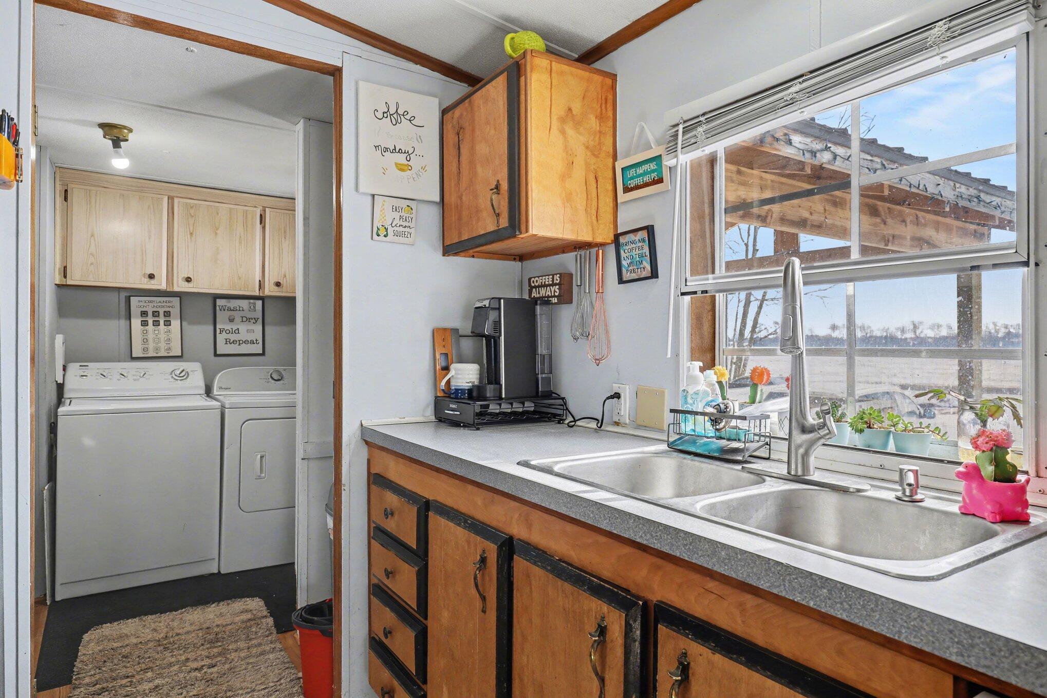 11817 21 Mile Road Northeast Sand Lake, MI 49343 - Photo 15 of 29 017_file_9894