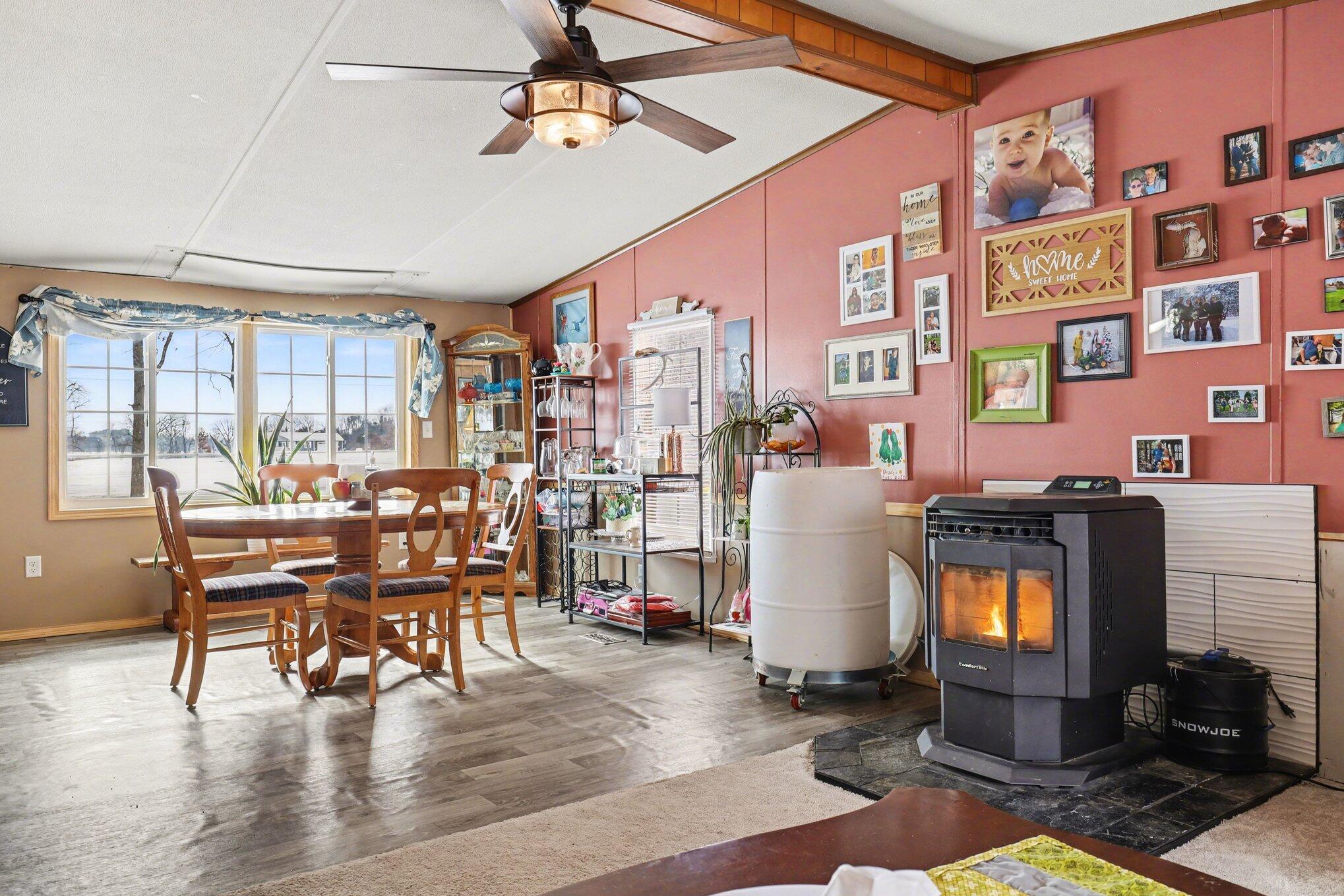 11817 21 Mile Road Northeast Sand Lake, MI 49343 - Photo 7 of 29 009_file_7871