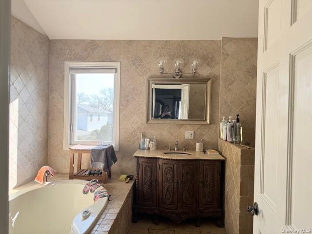 316 Roxbury Road South Garden City, NY 11530 - Photo 15 of 20