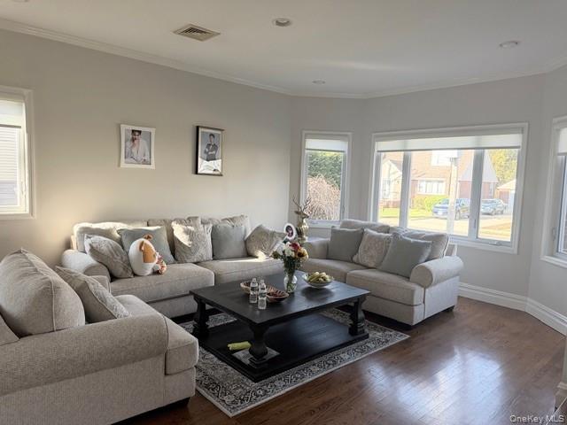 316 Roxbury Road South Garden City, NY 11530 - Photo 2 of 20