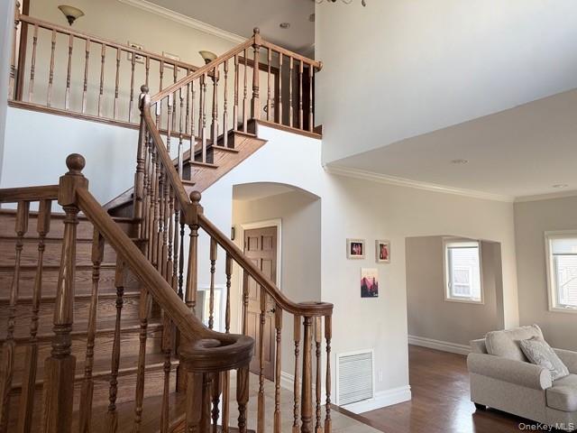 316 Roxbury Road South Garden City, NY 11530 - Photo 8 of 20