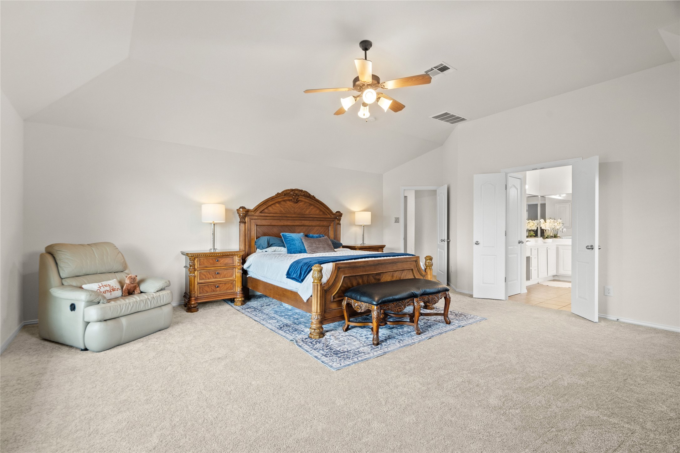 20825 Kearney Hill Road Pflugerville, TX 78660 - Photo 15 of 30 Primary Bedroom