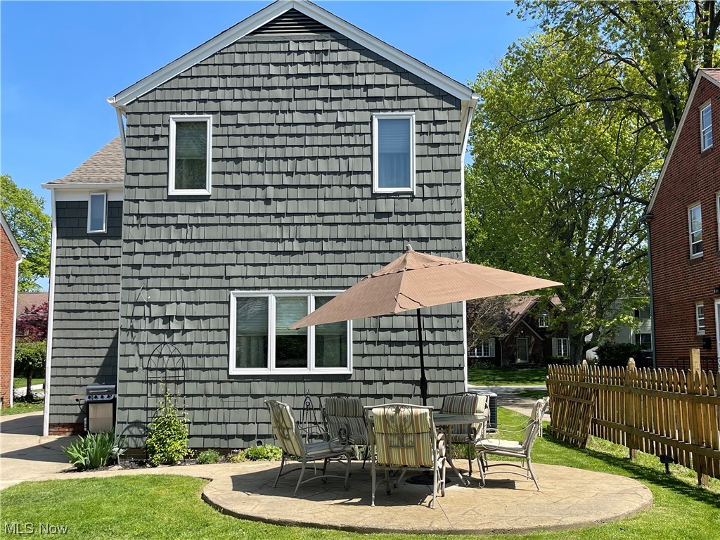 2590 Hampton Road Rocky River, OH 44116 - Photo 23 of 24