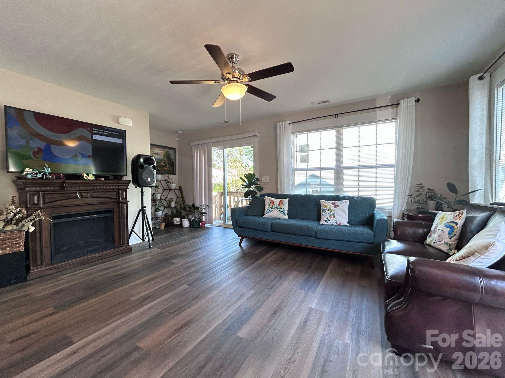 606 East Carpenter Street Dallas, NC 28034 - Photo 5 of 12