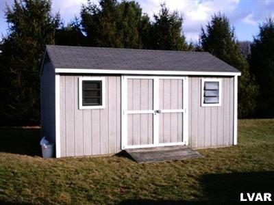 3805 Best Station Road Slatington, PA 18080 - Photo 3 of 11 Shed