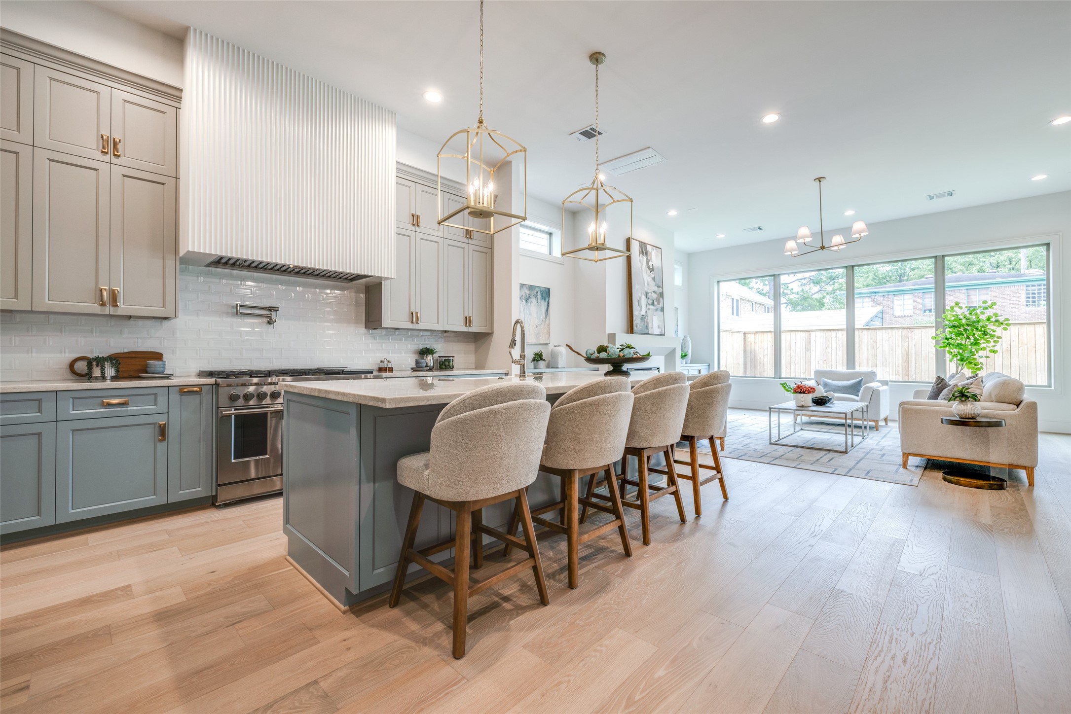 1824 Marshall Street Houston, TX 77098 - Photo 10 of 45
