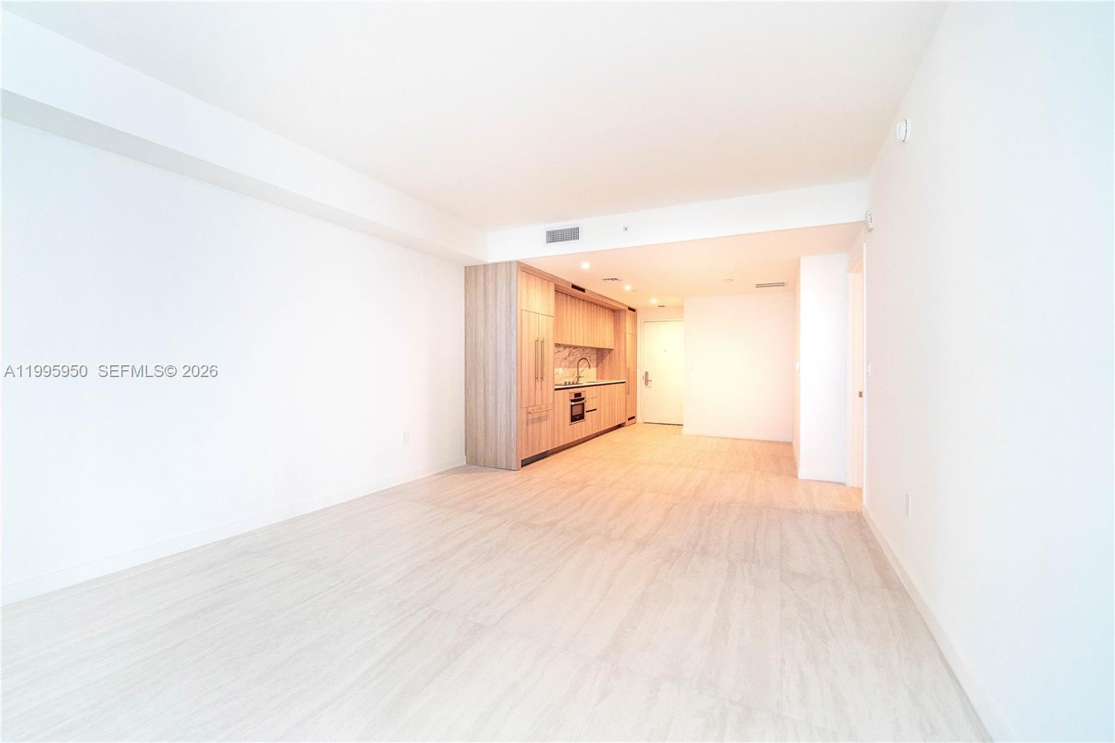 77 Southeast 5th Street, Unit 2908 Miami, FL 33131 - Photo 54 of 73