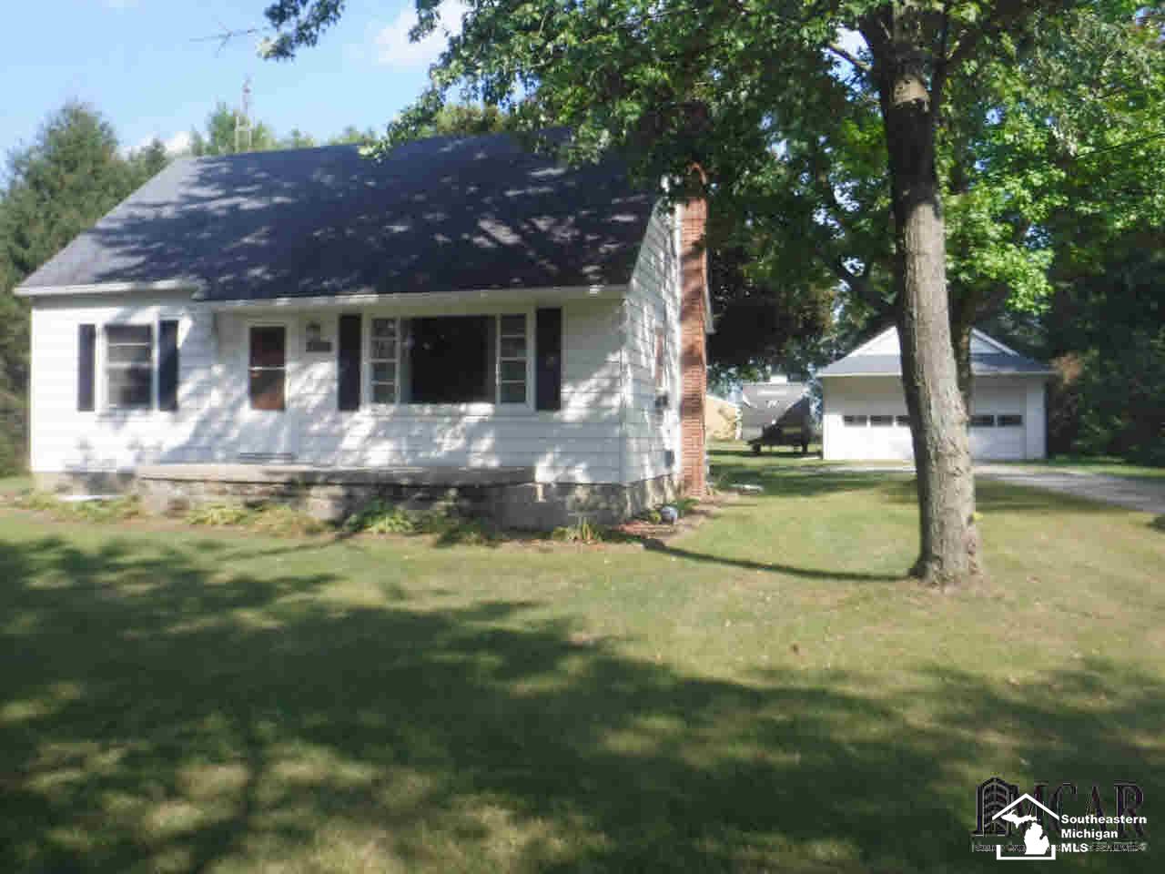 473 Ida Maybee Road Monroe, MI 48161 - Photo 2 of 12