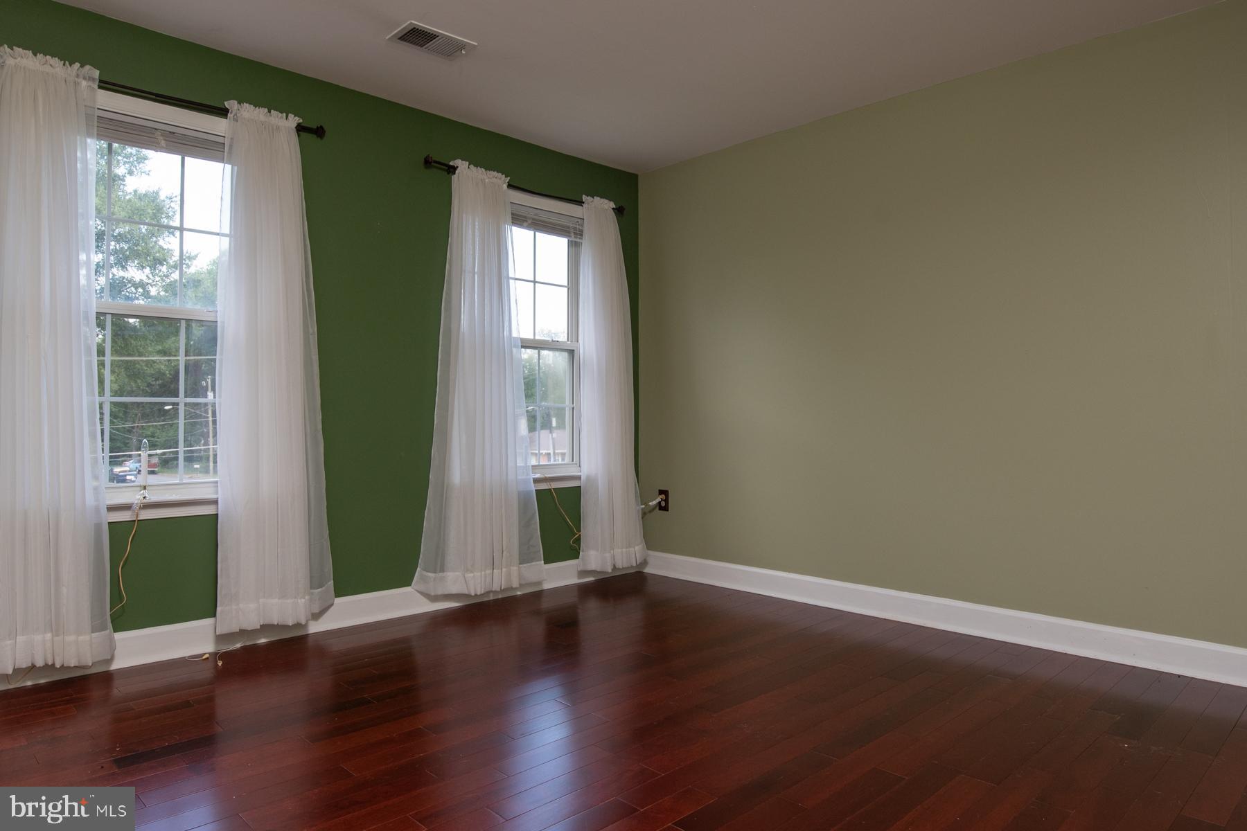 8026 Fordson Road Alexandria, VA 22306 - Photo 19 of 67 Gallery Image 19