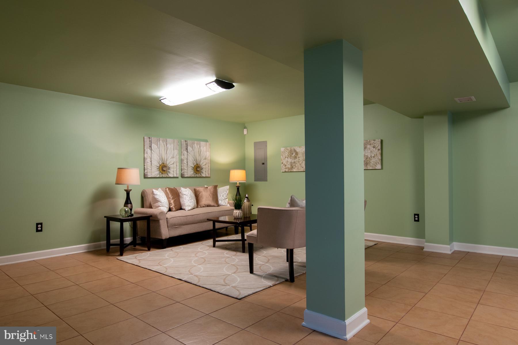 8026 Fordson Road Alexandria, VA 22306 - Photo 33 of 67 Gallery Image 33
