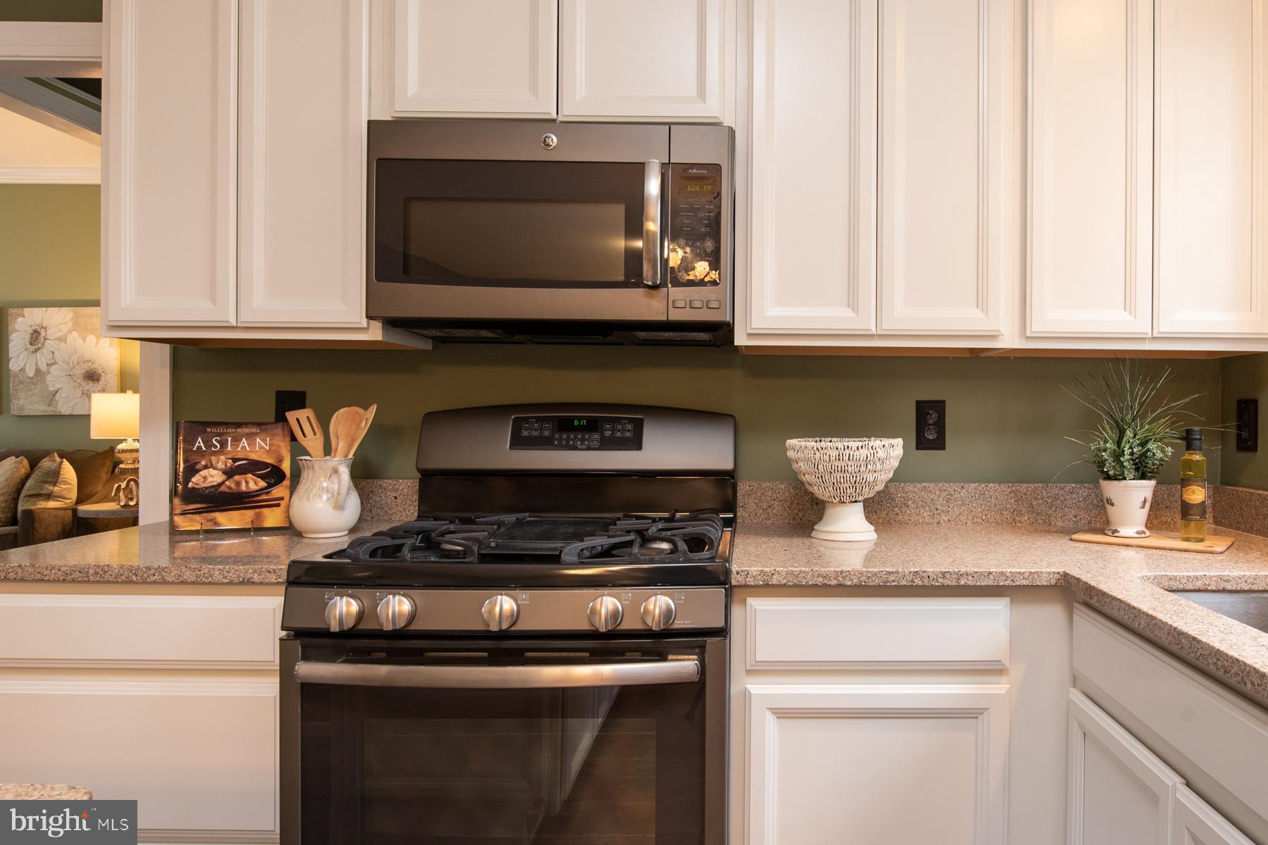8026 Fordson Road Alexandria, VA 22306 - Photo 8 of 67 Gallery Image 8