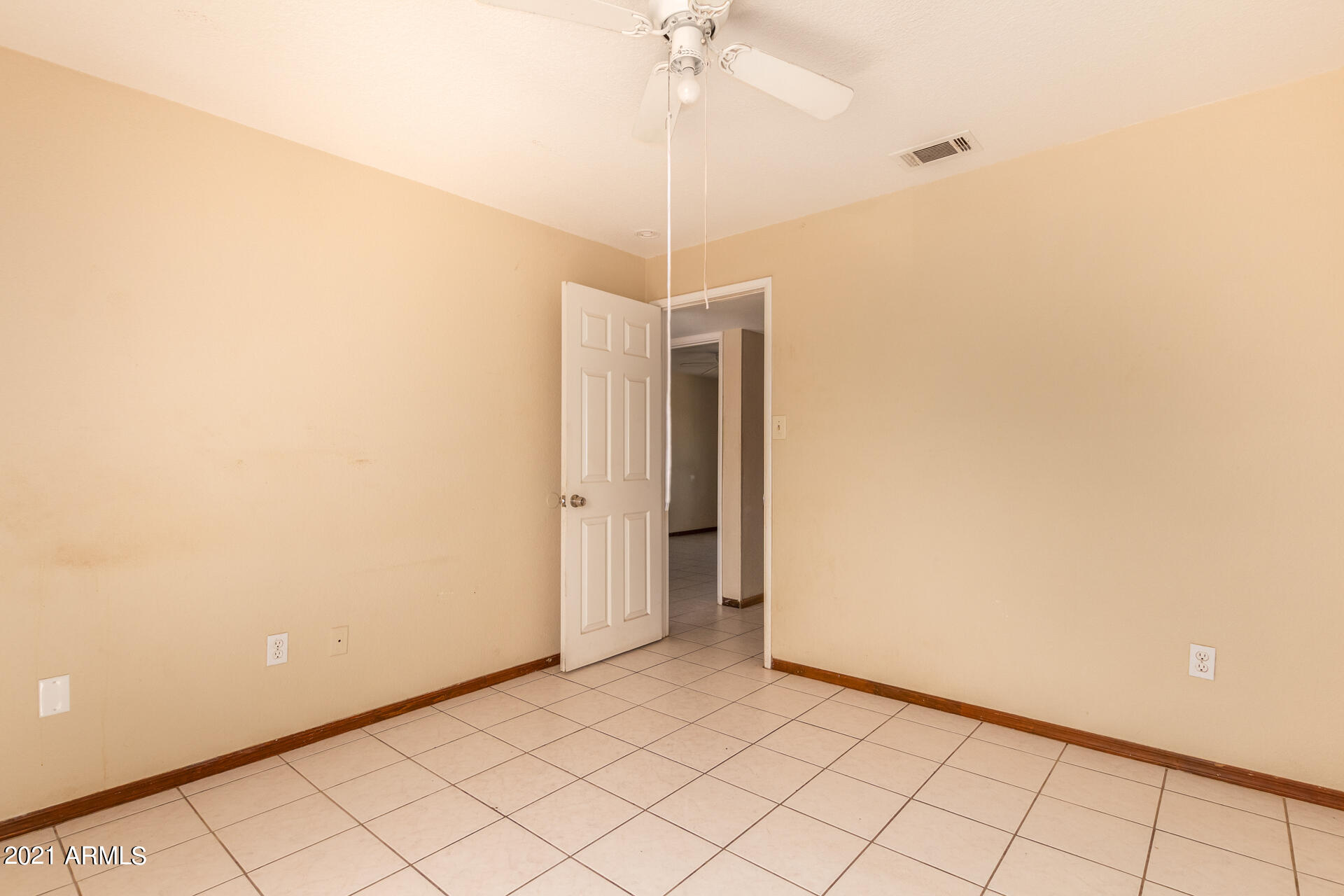 6538 West Granada Road Phoenix, AZ 85035 - Photo 13 of 28 0013-13 - Granada