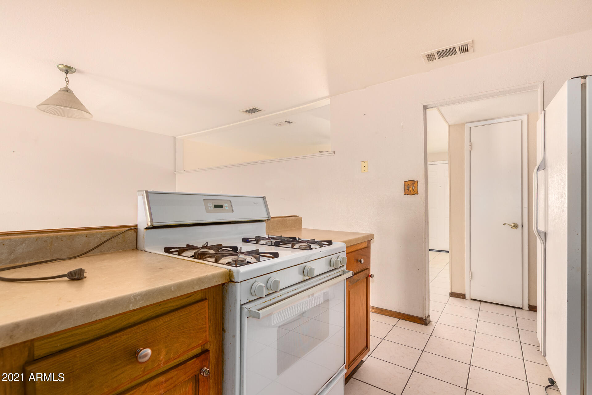 6538 West Granada Road Phoenix, AZ 85035 - Photo 6 of 28 0006-06 - Granada