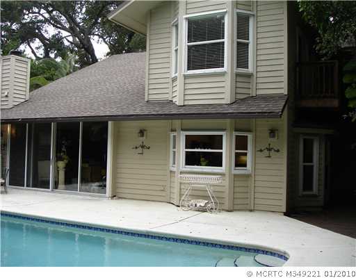 9 Ridgeview Road South Sewall's Point, FL 34996 - Photo 16 of 16 Patio/Deck.