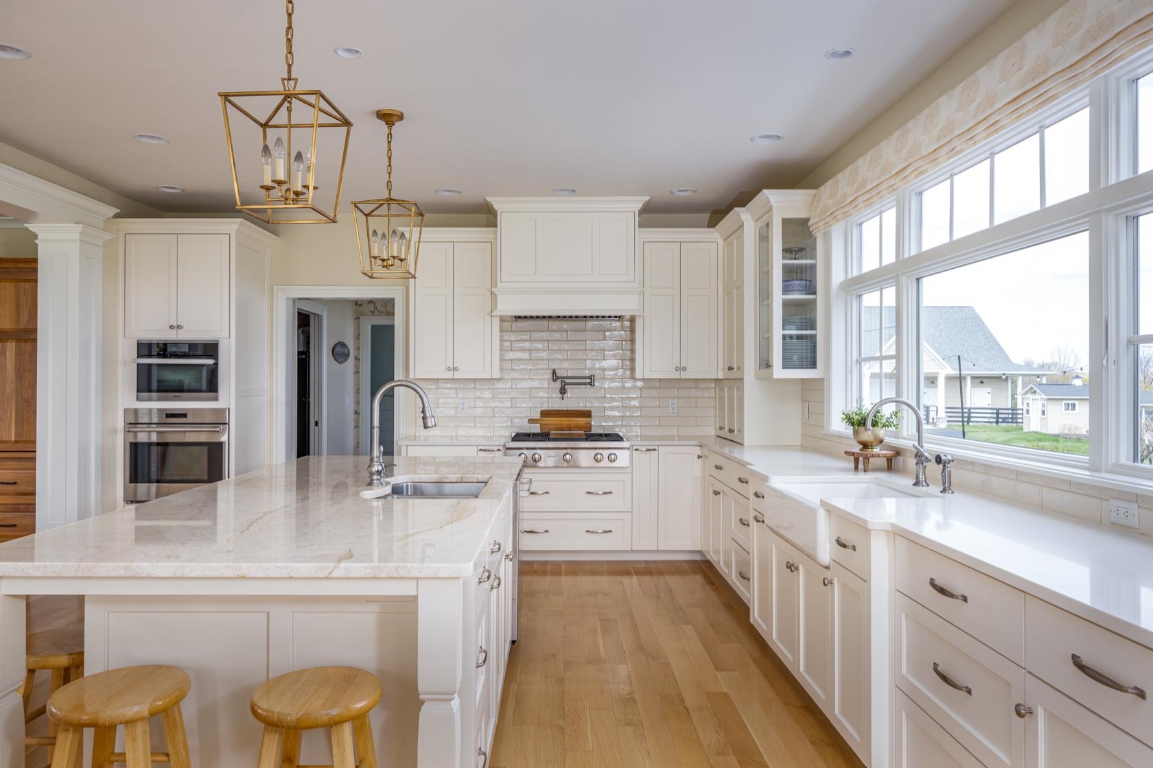 W3678 Equestrian Trail Appleton, WI 54913 - Photo 7 of 67