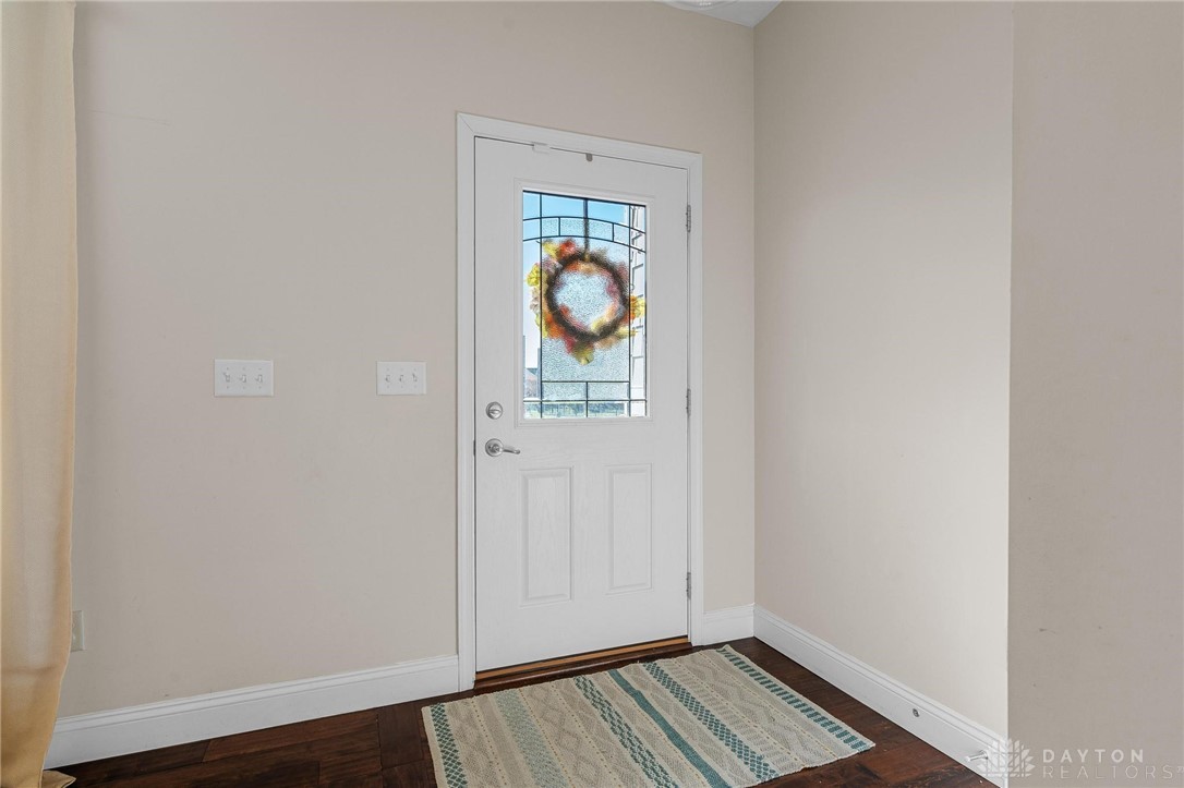 1710 South Branch Road Dayton, OH 45458 - Photo 4 of 46 Gallery Image 4