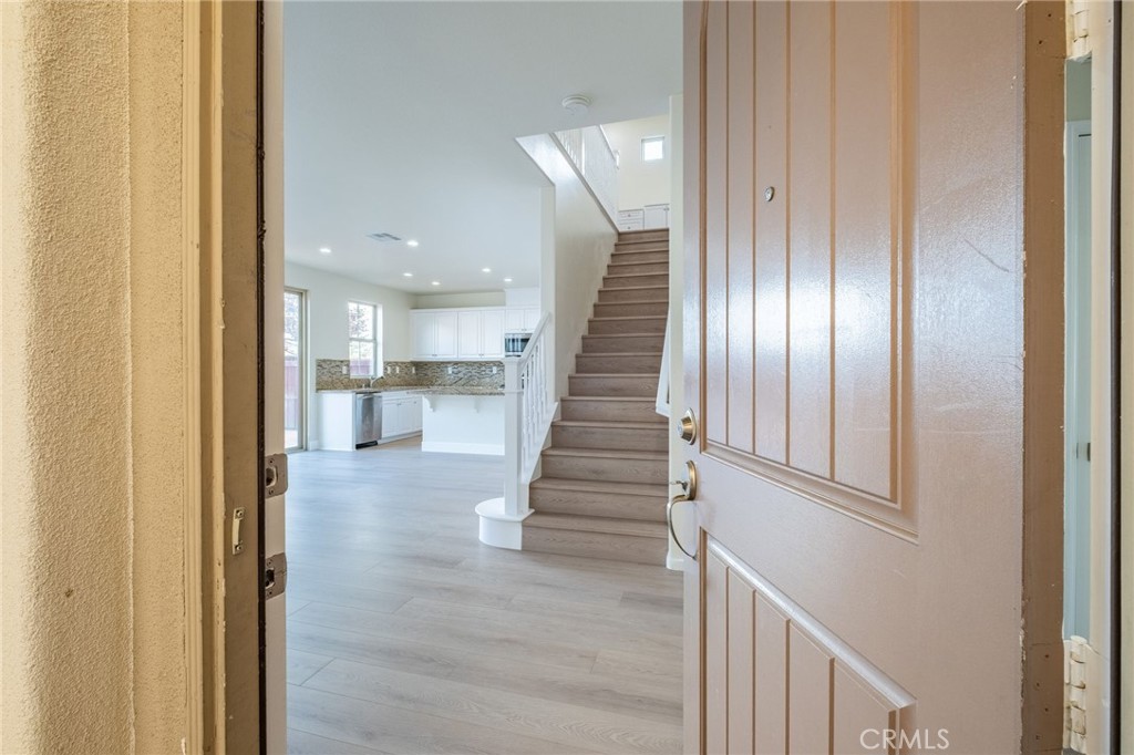 3301 Terrace Ridge Lane Long Beach, CA 90755 - Photo 3 of 62
