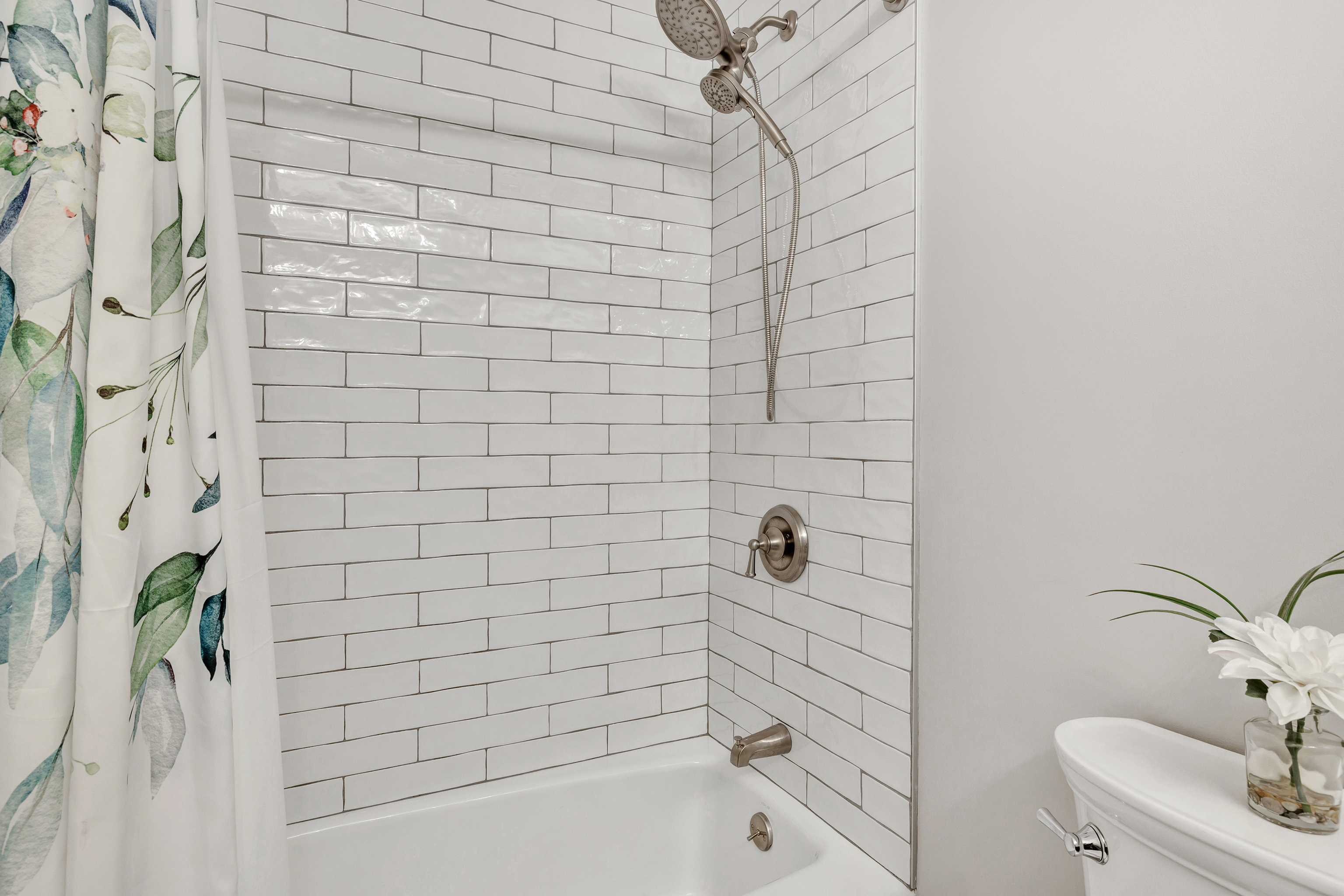 91 Harvester Road Monroe, CT 06468 - Photo 21 of 35 a bathroom with a bathtub and shower