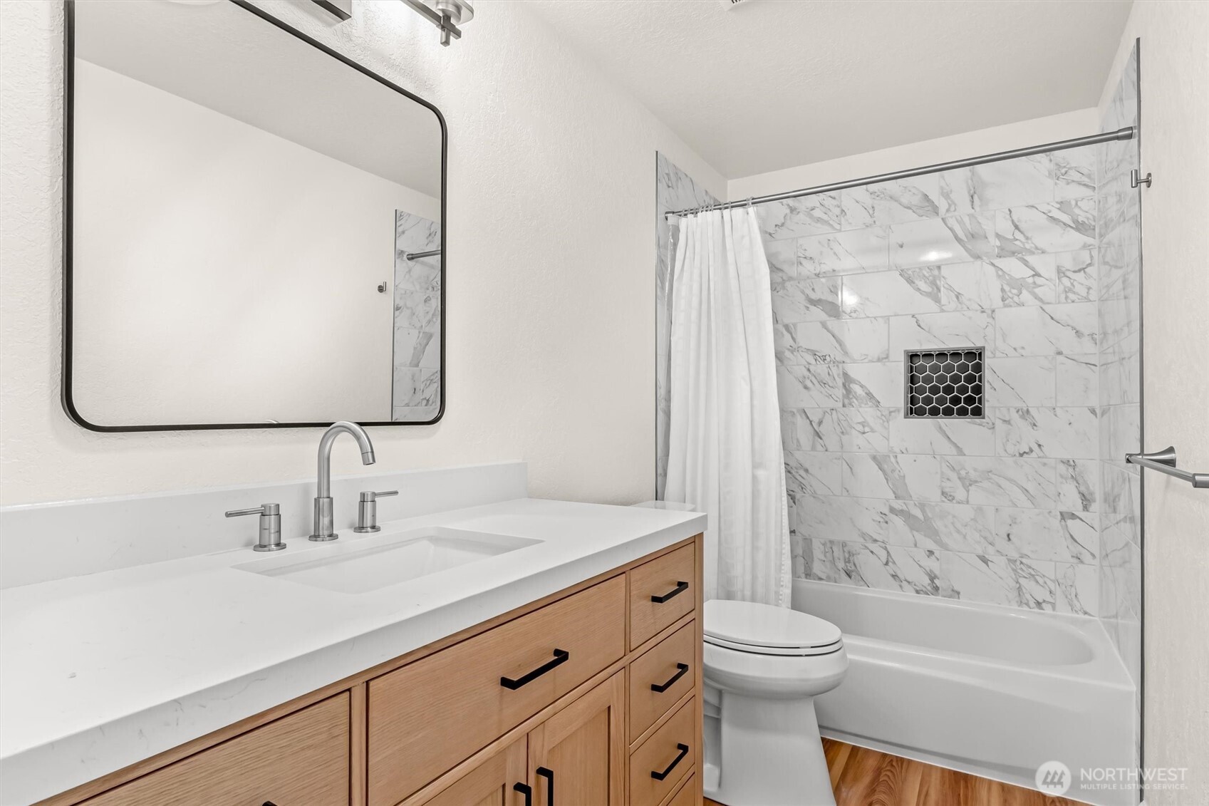 8830 Shell Place Edmonds, WA 98026 - Photo 22 of 39