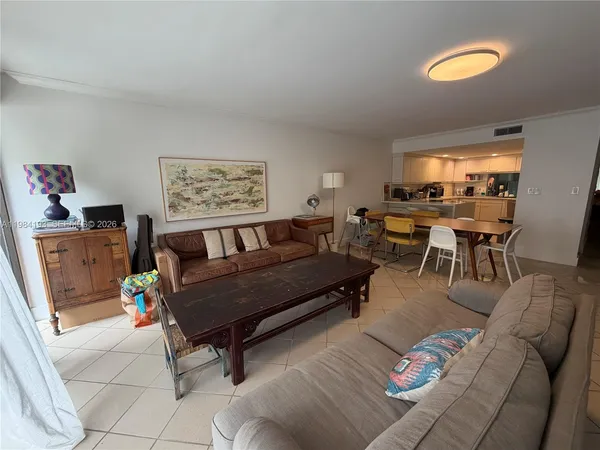 $6,000 | 350 Grapetree Drive, Unit 410, Key Biscayne, FL 33149