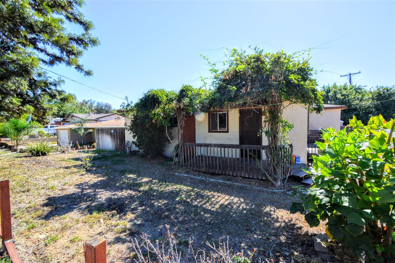 13425 East Lakeview Road Lakeside, CA 92040 - Photo 3 of 25 Gallery Image 3