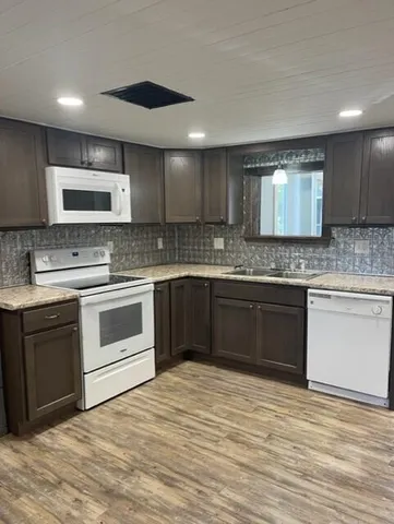 $186,000 | 466 Main Street, St. Francis, ME 04774