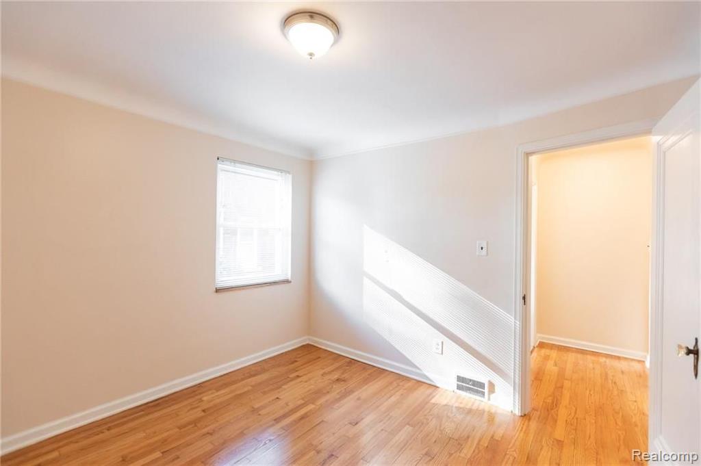 4160 Harvard Road Detroit, MI 48224 - Photo 14 of 34