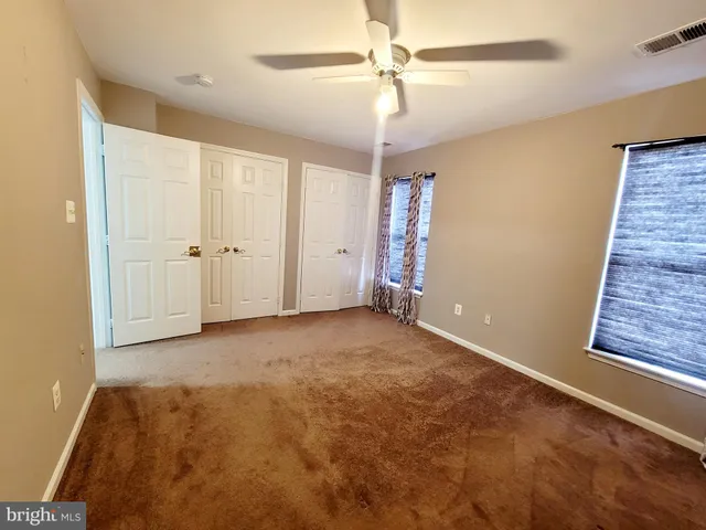 $3,275 | 6962 Banchory Court, Alexandria, VA 22315