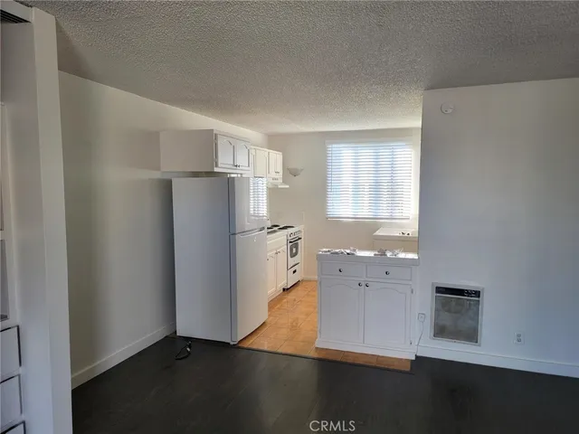 $1,975 | 620 Illinois Court, Unit 18, El Segundo, CA 90245