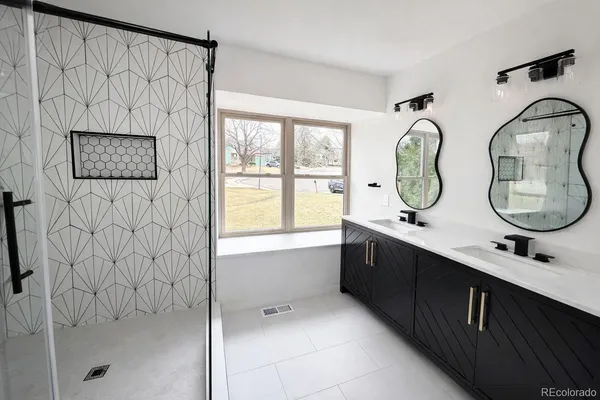 $4,200 | 6726 South Dahlia Court, Centennial, CO 80122