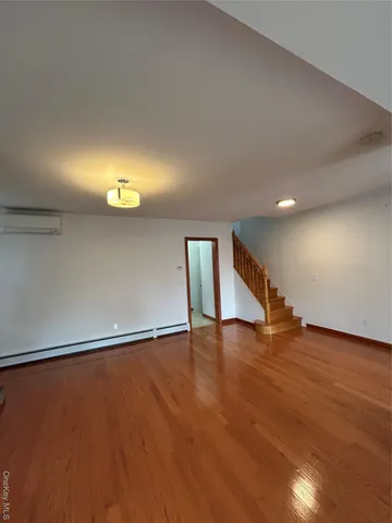 $838,000 | 126 North 2nd Street, New Hyde Park, NY 11040