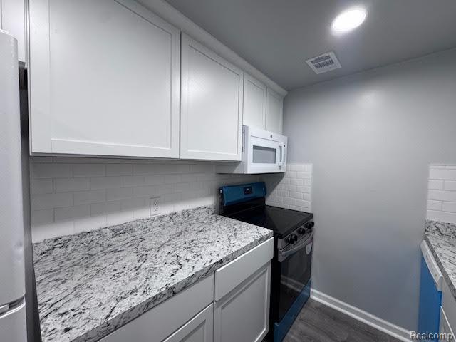 22700 Garrison Street, Unit 604 Dearborn, MI 48124 - Photo 6 of 20
